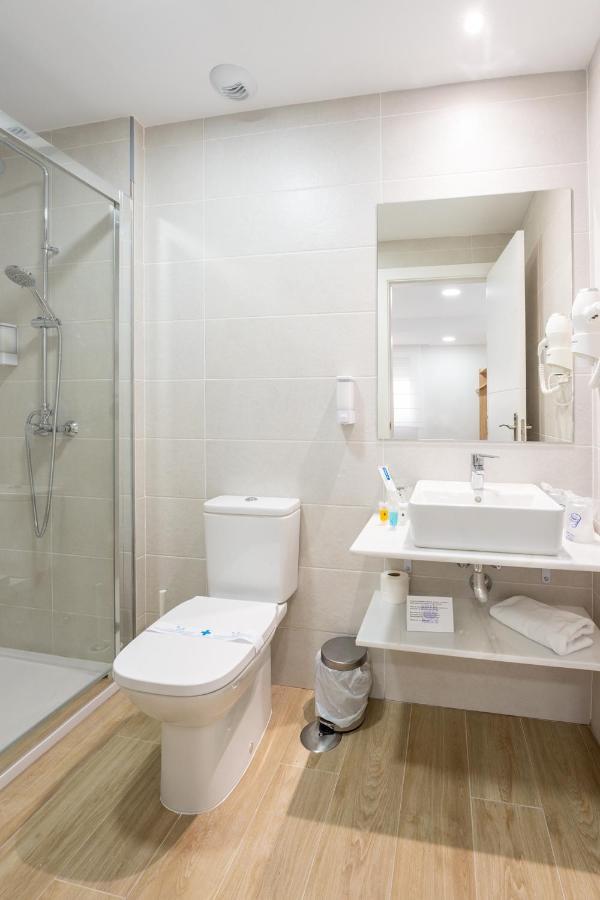 Hostal Romerito Málaga Dış mekan fotoğraf