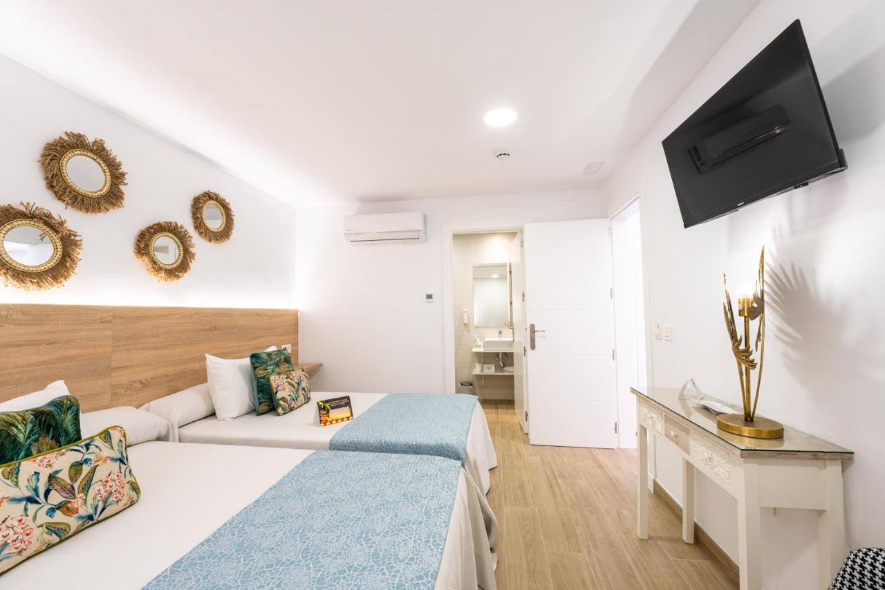 Hostal Romerito Málaga Dış mekan fotoğraf