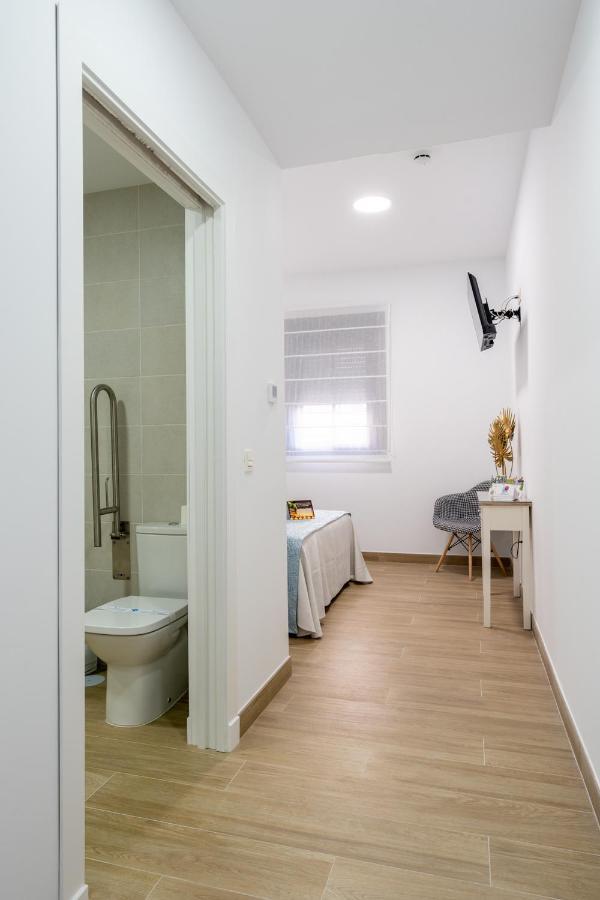 Hostal Romerito Málaga Dış mekan fotoğraf