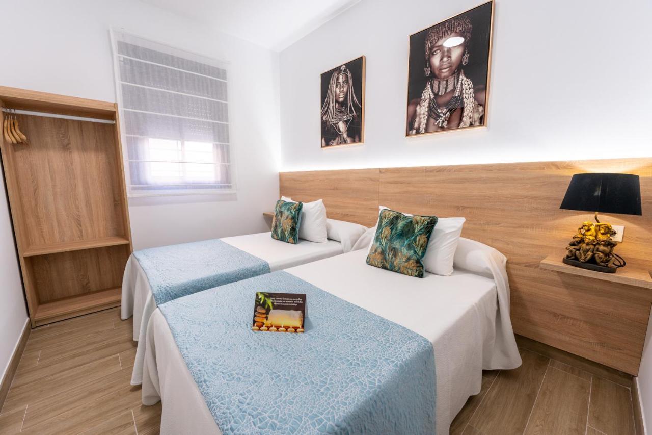 Hostal Romerito Málaga Dış mekan fotoğraf